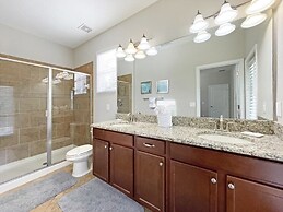 Bamboo Palm 5 Bedroom Home by RedAwning