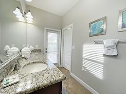 Bamboo Palm 5 Bedroom Home by RedAwning