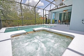 Bamboo Palm 5 Bedroom Home by RedAwning