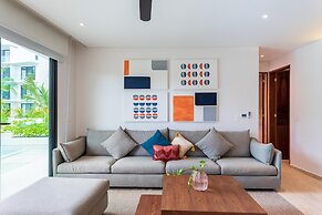 Central Park Lagunas By Sandy Powerful