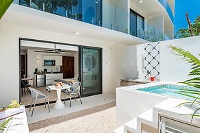 Central Park Lagunas By Sandy Powerful