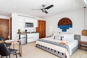 Central Park Lagunas By Sandy Powerful