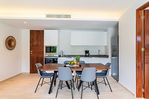 Central Park Lagunas By Sandy Powerful