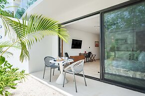 Central Park Lagunas By Sandy Powerful