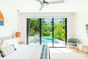 Central Park Lagunas By Sandy Powerful