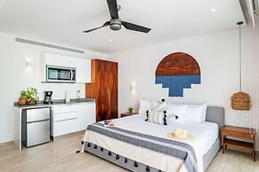 Central Park Lagunas By Sandy Powerful