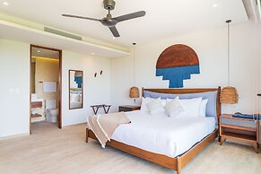 Central Park Lagunas By Sandy Powerful