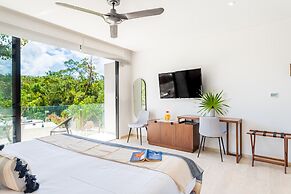 Central Park Lagunas By Sandy Powerful