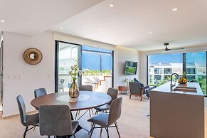 Central Park Lagunas By Sandy Powerful