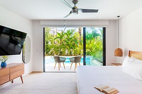 Central Park Lagunas By Sandy Powerful