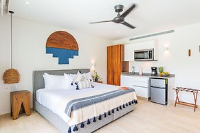 Central Park Lagunas By Sandy Powerful