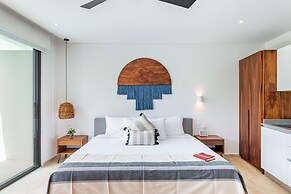 Central Park Lagunas By Sandy Powerful