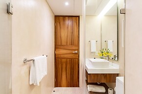 Central Park Lagunas By Sandy Powerful