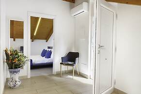 Eterea Charming Suites