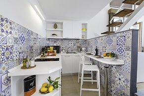 Eterea Charming Suites