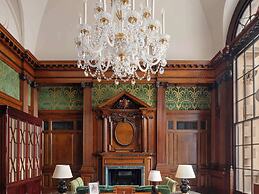 Raffles London at The OWO