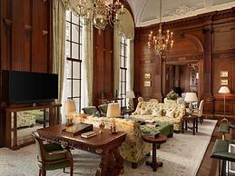 Raffles London at The OWO