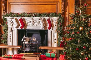 Raffles London at The OWO