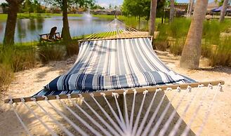 Villa Azul 4 Bedroom Townhouse by RedAwning