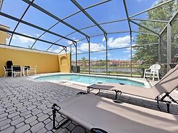 Villa Azul 4 Bedroom Townhouse by RedAwning