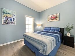 Villa Azul 4 Bedroom Townhouse by RedAwning