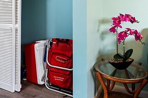 Big Island Kona Plaza by Coldwell Banker Island Vacations