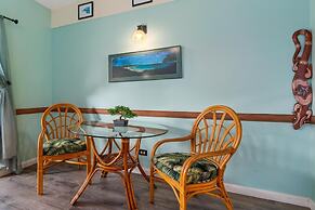 Big Island Kona Plaza by Coldwell Banker Island Vacations