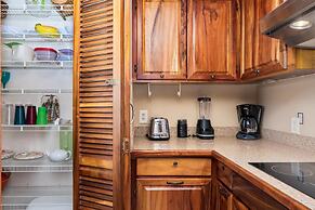 Big Island Kahaluu Bay Villas by Coldwell Banker Island Vacations