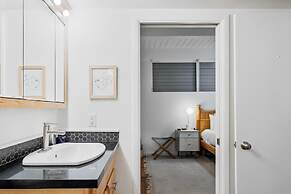 Big Island Kona Mansions 110c 1 Bedroom Condo