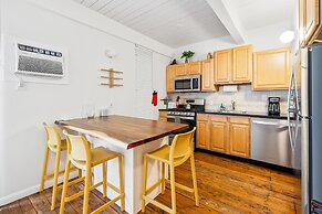 Big Island Kona Mansions 110c 1 Bedroom Condo