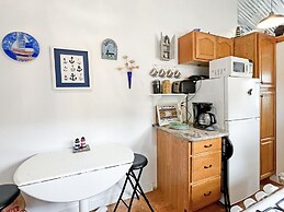 Lighthouse - Q991 Near Sandy Gorgeous Ogunquit Beach 2 Bedroom Cabin b