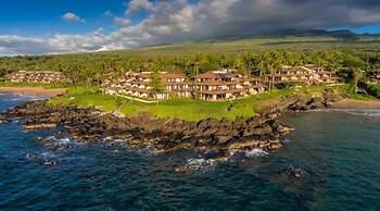 Makena Surf, #e-202 2 Bedroom Condo by RedAwning