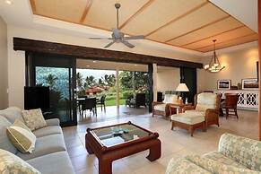 Makena Surf, #c-106 2 Bedroom Condo by RedAwning