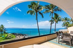 Makena Surf, #g-301-302 4 Bedroom Condo by RedAwning