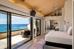 Makena Surf, #g-301-302 4 Bedroom Condo by RedAwning
