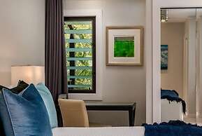 Makena Surf, #g-301-302 4 Bedroom Condo by RedAwning