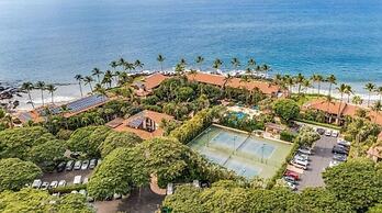 Makena Surf, #g-301-302 4 Bedroom Condo by RedAwning