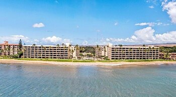 Sugar Beach Resort, #ph12 2 Bedroom Condo by RedAwning