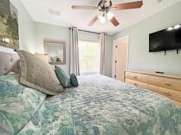 Pompano Place 3 Bedroom Townhouse by RedAwning