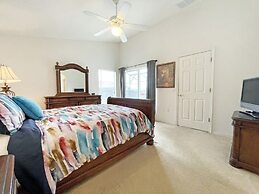 Park Villa 4 Bedroom Villa by RedAwning