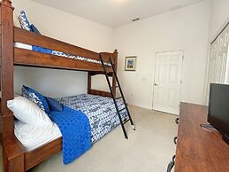 Park Villa 4 Bedroom Villa by RedAwning