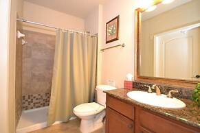 Under The Palms 3 Bedroom Condo by RedAwning