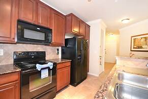 Under The Palms 3 Bedroom Condo by RedAwning