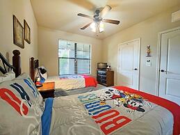 Under The Palms 3 Bedroom Condo by RedAwning