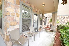 Under The Palms 3 Bedroom Condo by RedAwning