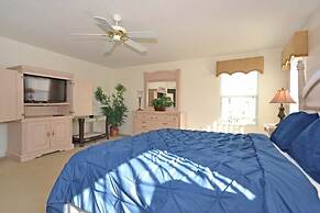 Secret Garden Villa 4 Bedroom Home by RedAwning