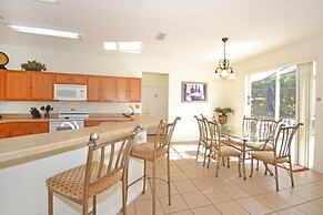 Secret Garden Villa 4 Bedroom Home by RedAwning