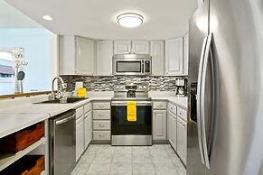 Big Island White Sands Village by Coldwell Banker Island Vacations