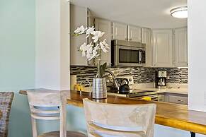 Big Island White Sands Village by Coldwell Banker Island Vacations