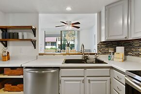 Big Island White Sands Village by Coldwell Banker Island Vacations